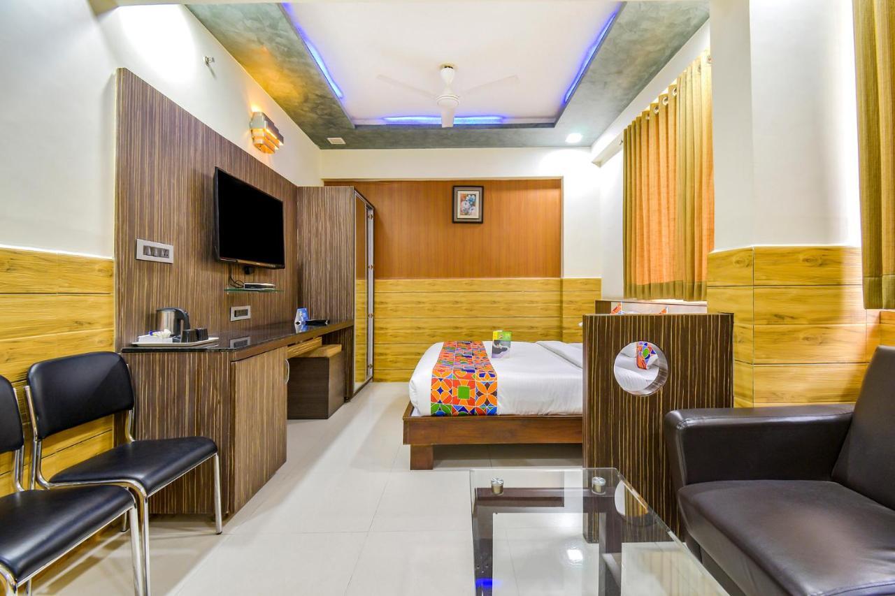 Fabhotel Kohinoor Plaza Ahmadabad Zewnętrze zdjęcie