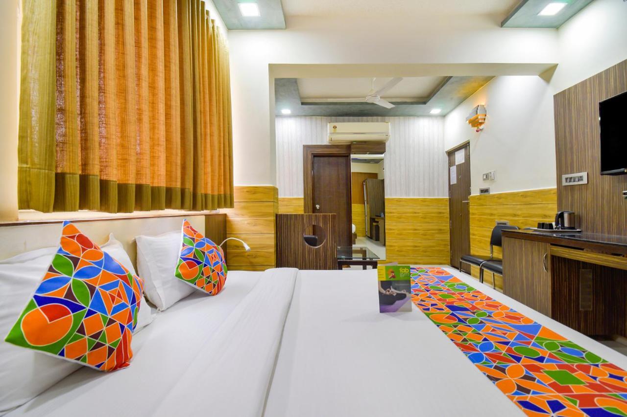 Fabhotel Kohinoor Plaza Ahmadabad Zewnętrze zdjęcie