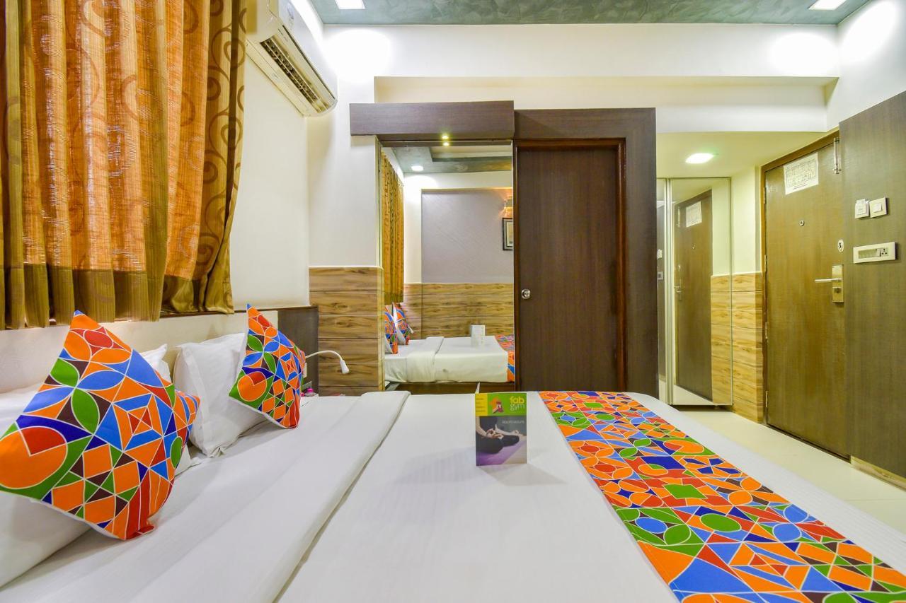 Fabhotel Kohinoor Plaza Ahmadabad Zewnętrze zdjęcie