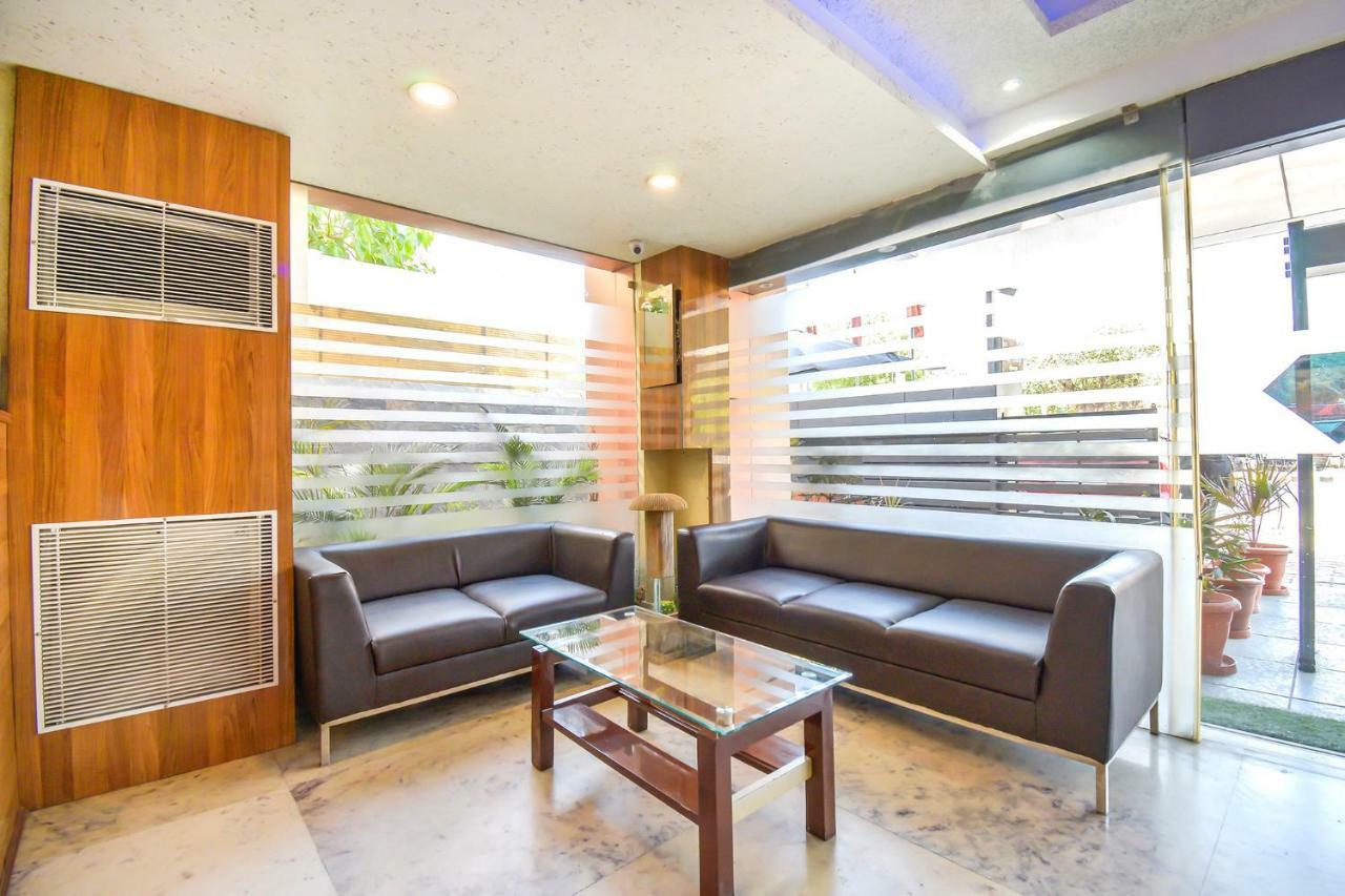 Fabhotel Kohinoor Plaza Ahmadabad Zewnętrze zdjęcie